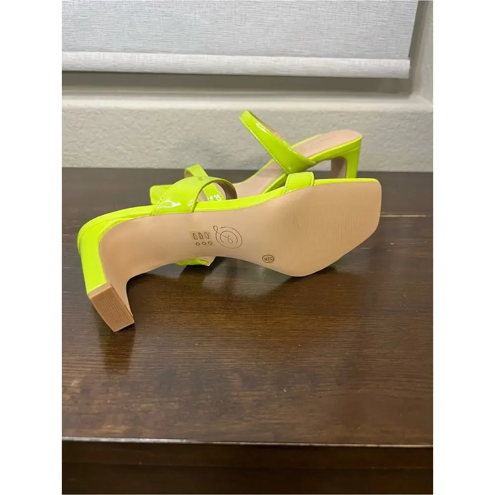 Chinese Laundry Patent Neon Lime Block Heel Sandals NWT